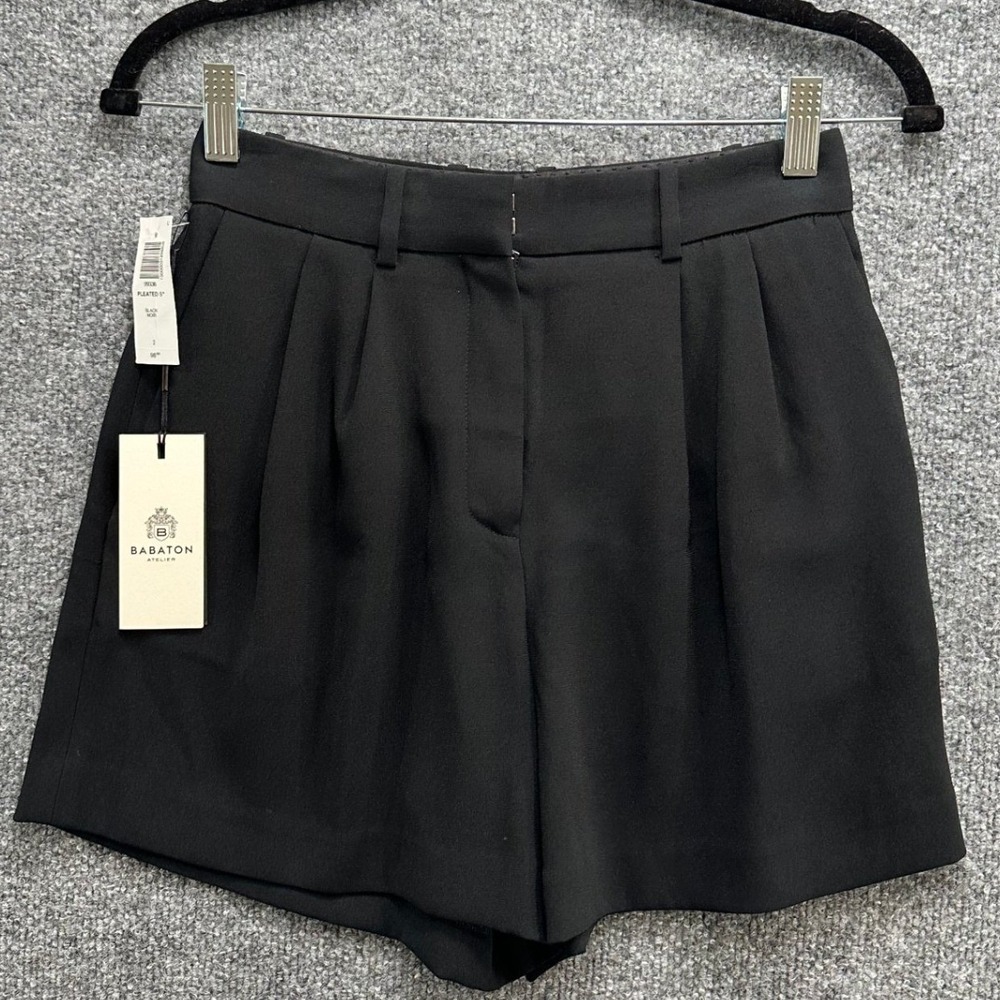 Aritzia Babaton Atelier Pleated 5' Shorts Black Noir High Rise Dressy Size 2 NEW